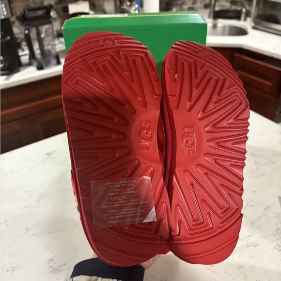 UGG X SESAME STREET Elmo Neumel RedLittle Kids Boots Preschool Size 3Y - Picture 7 of 8